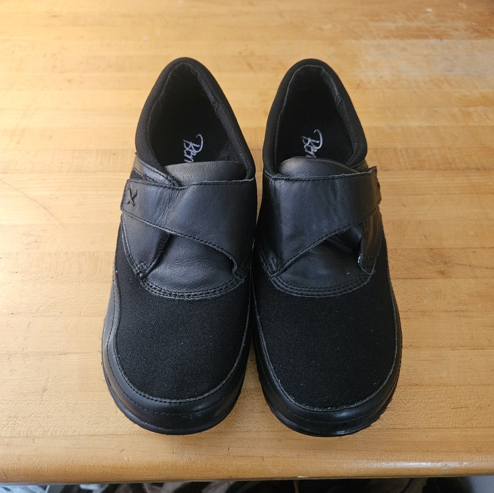 Berries By Aetrex Women’s Monk Strap Comfort Taupe Shoes Size 7M  Black Nwot